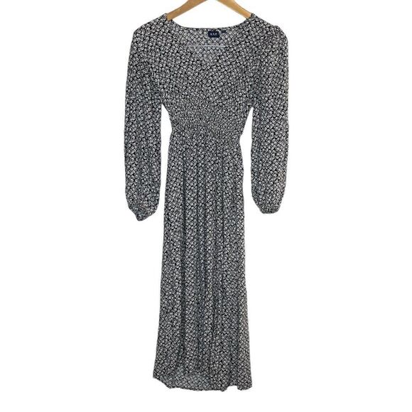GAP Dresses & Skirts - GAP Floral Dress size Small